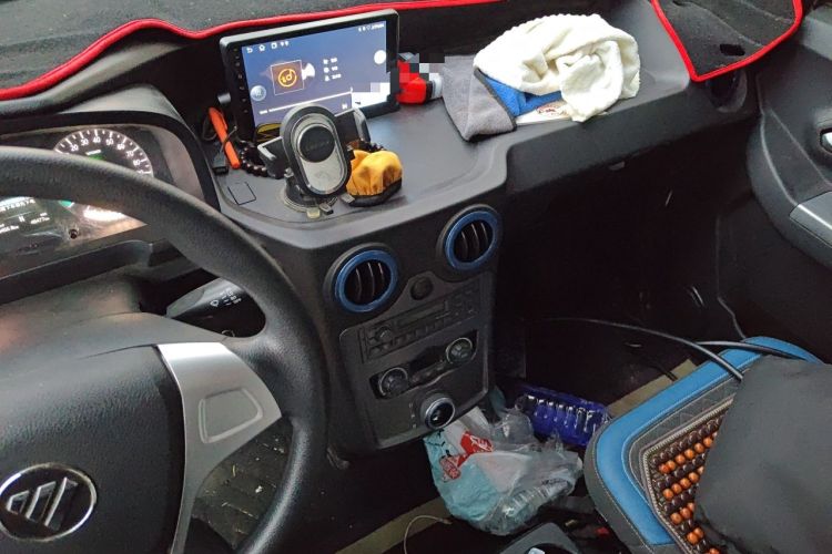 Used Foton Intelligent Blue Elf E7 2024 All-Electric Van Flat Roof 2 Seats EVE Energy 46.36 kWh Audio And AC Panel