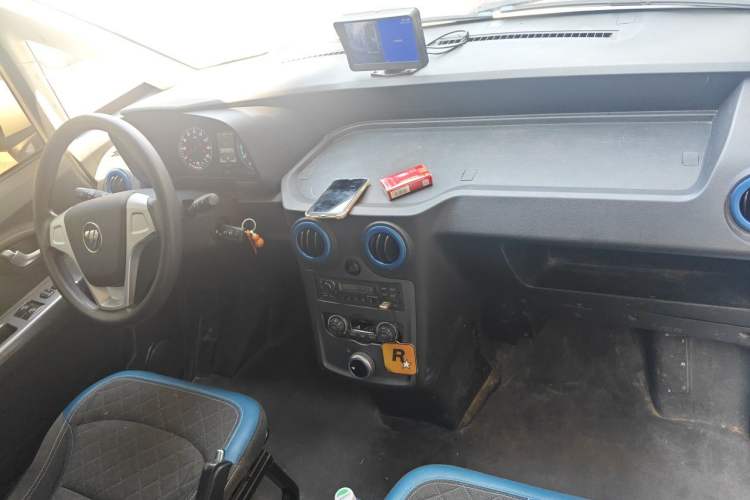 Used Foton Intelligent Blue Elf E7 2024 All-Electric Van Flat Roof 2 Seats CATL 46.36 kWh Center Console