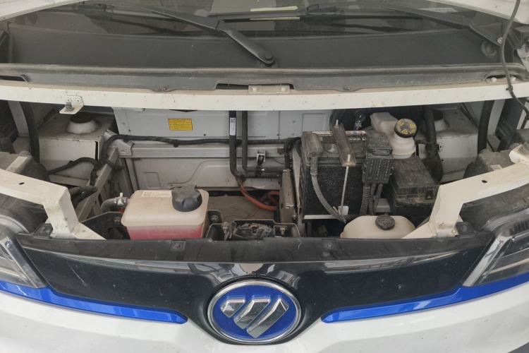 Used Foton Intelligent Blue Elf E7 2024 All-Electric Van Flat Roof 2 Seats CATL 46.36 kWh Engine Bay