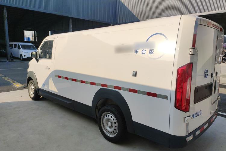 Used Foton Intelligent Blue Elf E7 2024 Facelifted All-Electric Van Flat Roof 2 Seats Evey Lithium Energy 41.86 kWh Exterior 3