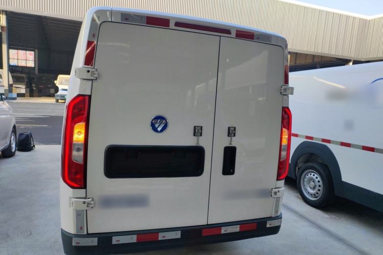 Used Foton Intelligent Blue Elf E7 2024 Facelifted All-Electric Van Flat Roof 2 Seats Evey Lithium Energy 41.86 kWh Exterior 4