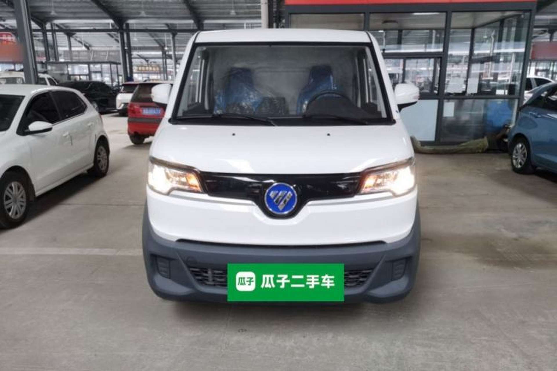 Used Foton Intelligent Blue Elf E7 2024 All-Electric Van Flat Roof 2 Seats EVE Energy 41.86 kWh Front