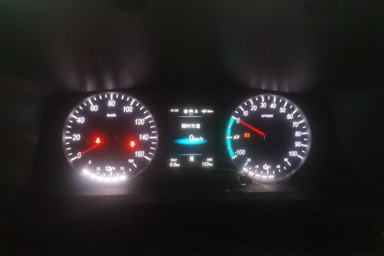 Used Foton Intelligent Blue Elf E7 2024 All-Electric Van Flat Roof 2 Seats EVE Energy 41.86 kWh Instrument Cluster