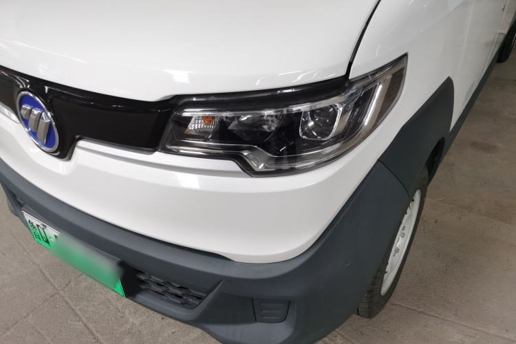 Used Foton Intelligent Blue Elf E7 2024 All-Electric Van Flat Roof 2 Seats EVE Energy 41.86 kWh Left Front Headlight
