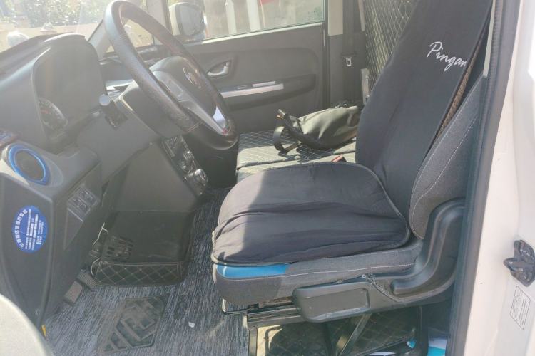 Used Foton Intelligent Blue Elf E7 2024 All-Electric Van Flat Roof 2 Seats EVE Energy 41.86 kWh Left Front Seat