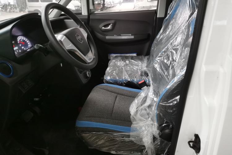 Used Foton Intelligent Blue Elf E7 2024 All-Electric Van Flat Roof 2 Seats EVE Energy 41.86 kWh Left Front Seat