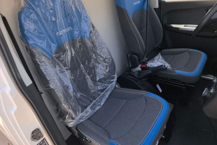 Used Foton Intelligent Blue Elf E7 2024 Facelifted All-Electric Van Flat Roof 2 Seats CATL 38.64 kWh Right Front Seat