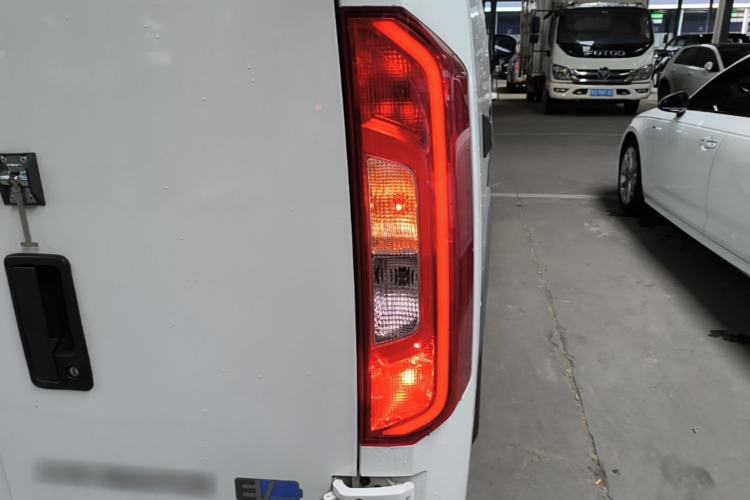 Used Foton Intelligent Blue Elf E7 2024 Facelifted All-Electric Van Flat Roof 2 Seats Evey Lithium Energy 41.86 kWh Right Rear Taillight