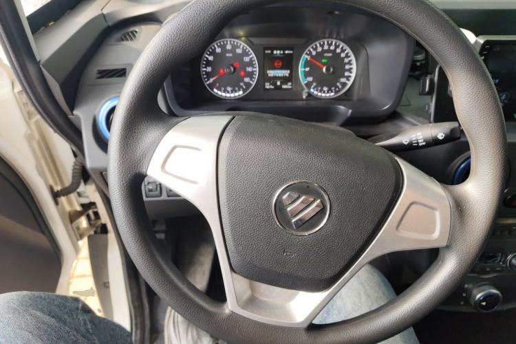Used Foton Intelligent Blue Elf E7 2024 All-Electric Van Flat Roof 2 Seats CATL 46.36 kWh Steering Wheel