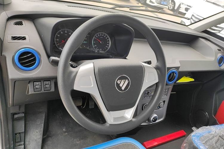 Used Foton Intelligent Blue Elf E7 2024 Facelifted All-Electric Van Flat Roof 2 Seats CATL 46.36 kWh Steering Wheel