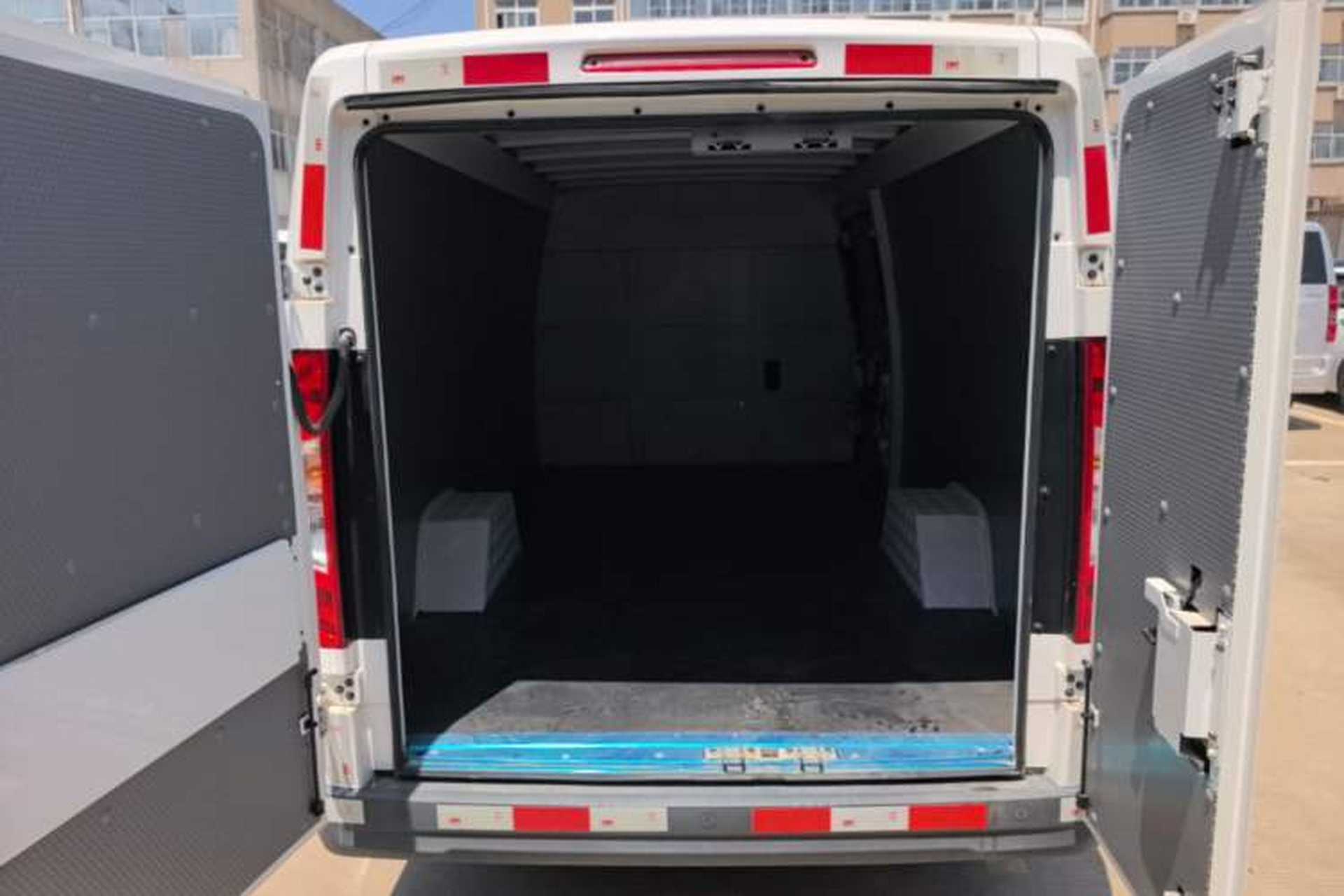 Used Foton Intelligent Blue Elf E7 2024 Facelifted All-Electric Van Flat Roof 2 Seats CATL 38.64 kWh Trunk