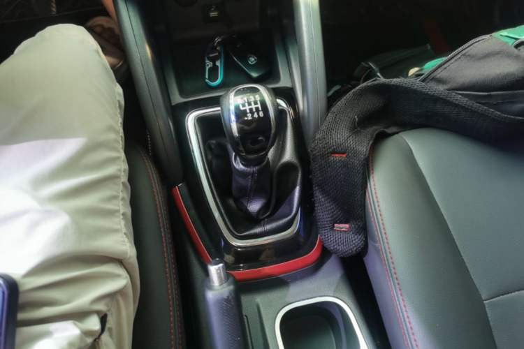 Used Foton Jiatu GT 2018 1.4T Manual Smart Connect Version Gear Lever