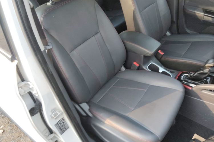 Used Foton Jiatu GT 2018 1.4T Automatic Elite Model Right Front Seat