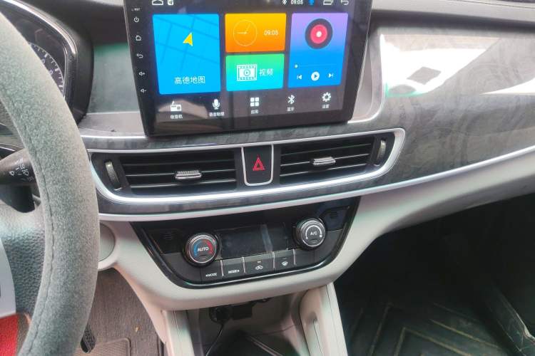 Used Foton Jiatu im6 2017 1.5L Zhiyue Model Audio And AC Panel