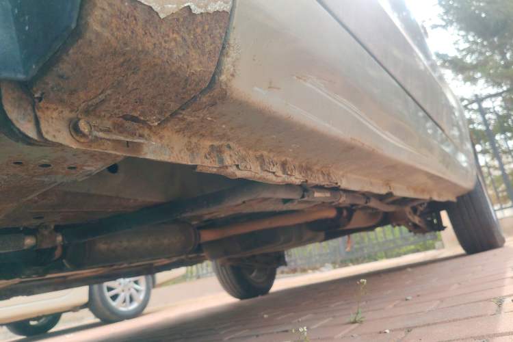 Used Foton Jiatu im6 2017 1.5L Zhiyue Model Chassis Front Left