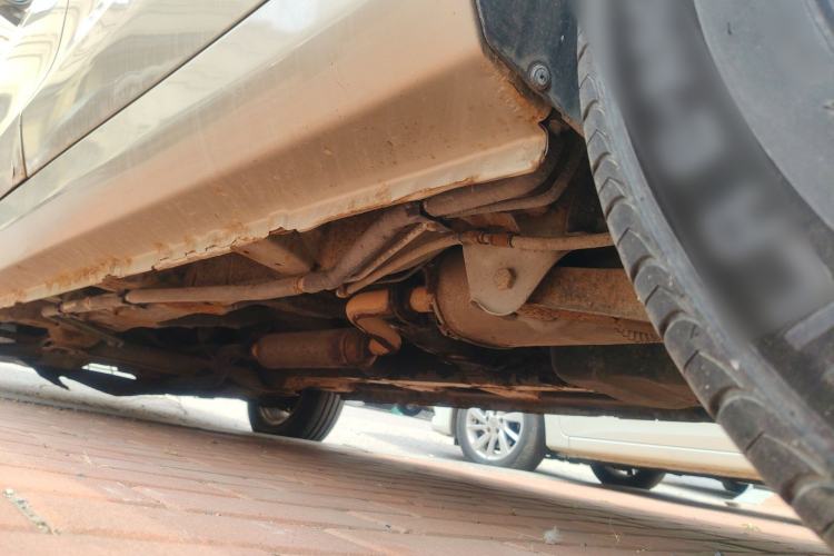 Used Foton Jiatu im6 2017 1.5L Zhiyue Model Chassis Rear Left