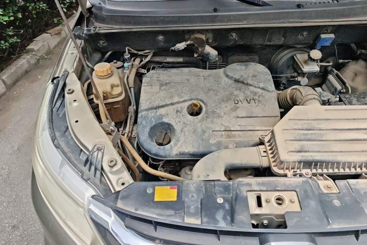 Used Foton Jiatu im6 2017 1.5L Smart Enjoyment Model Engine Bay Right
