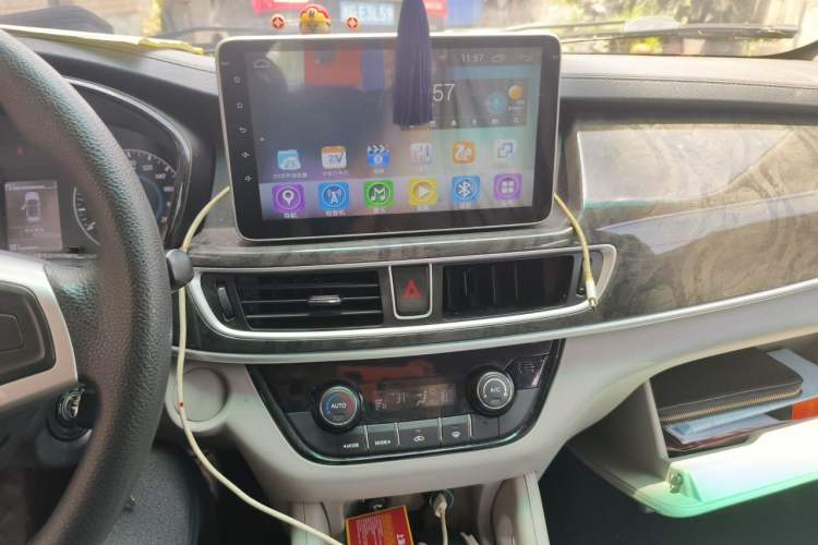 Used Foton Jiatu im6 2017 1.5L Zhiyue Model Audio And AC Panel