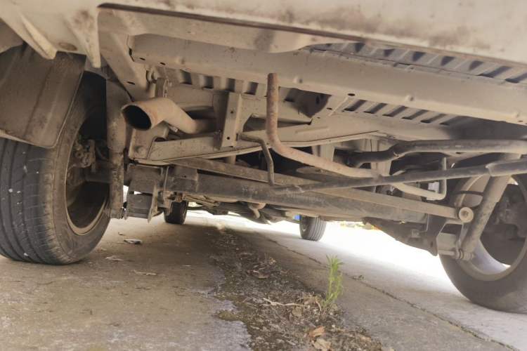 Used Foton Jiatu im6 2017 1.5L Zhiyue Model Chassis Rear