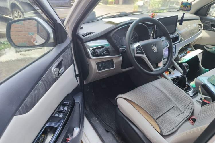 Used Foton Jiatu im6 2017 1.5L Zhiyue Model Driver Seat