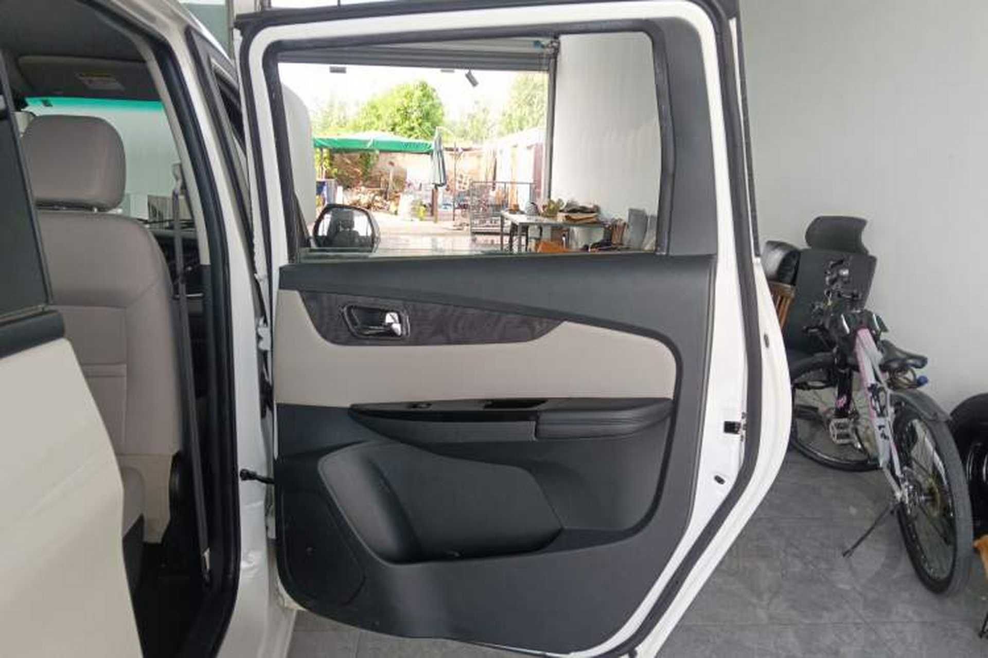 Used Foton Jiatu im6 2017 1.5L Zhiyue Model Right Rear Door Interior