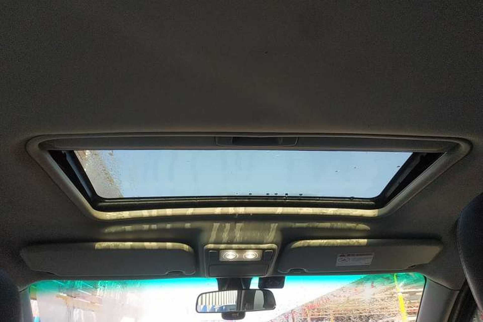 Used Foton Jiatu im8 2017 1.5L ZhiZun Model Headliner