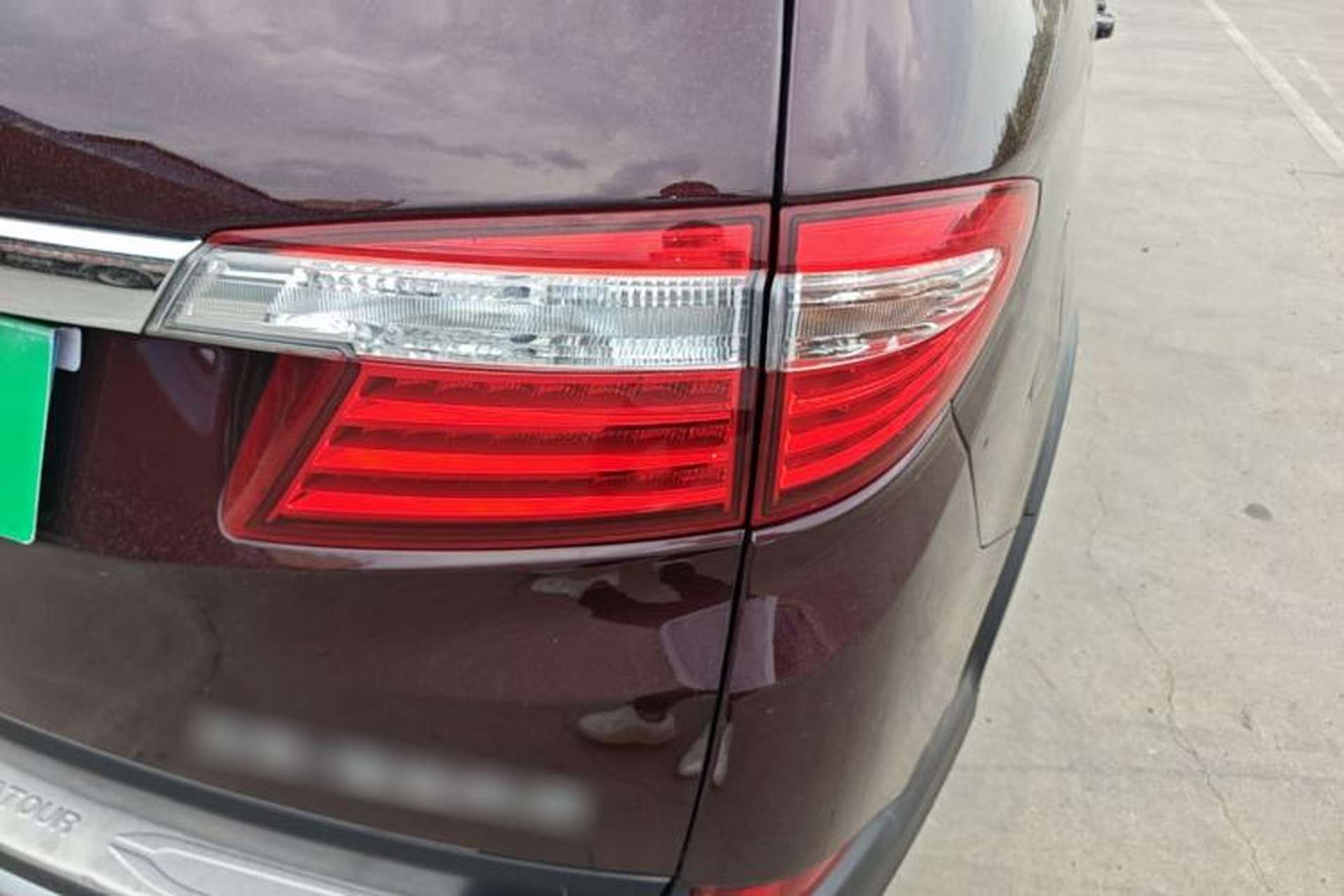 Used Foton Jiatu im8 2017 1.5L ZhiZun Model Right Rear Taillight