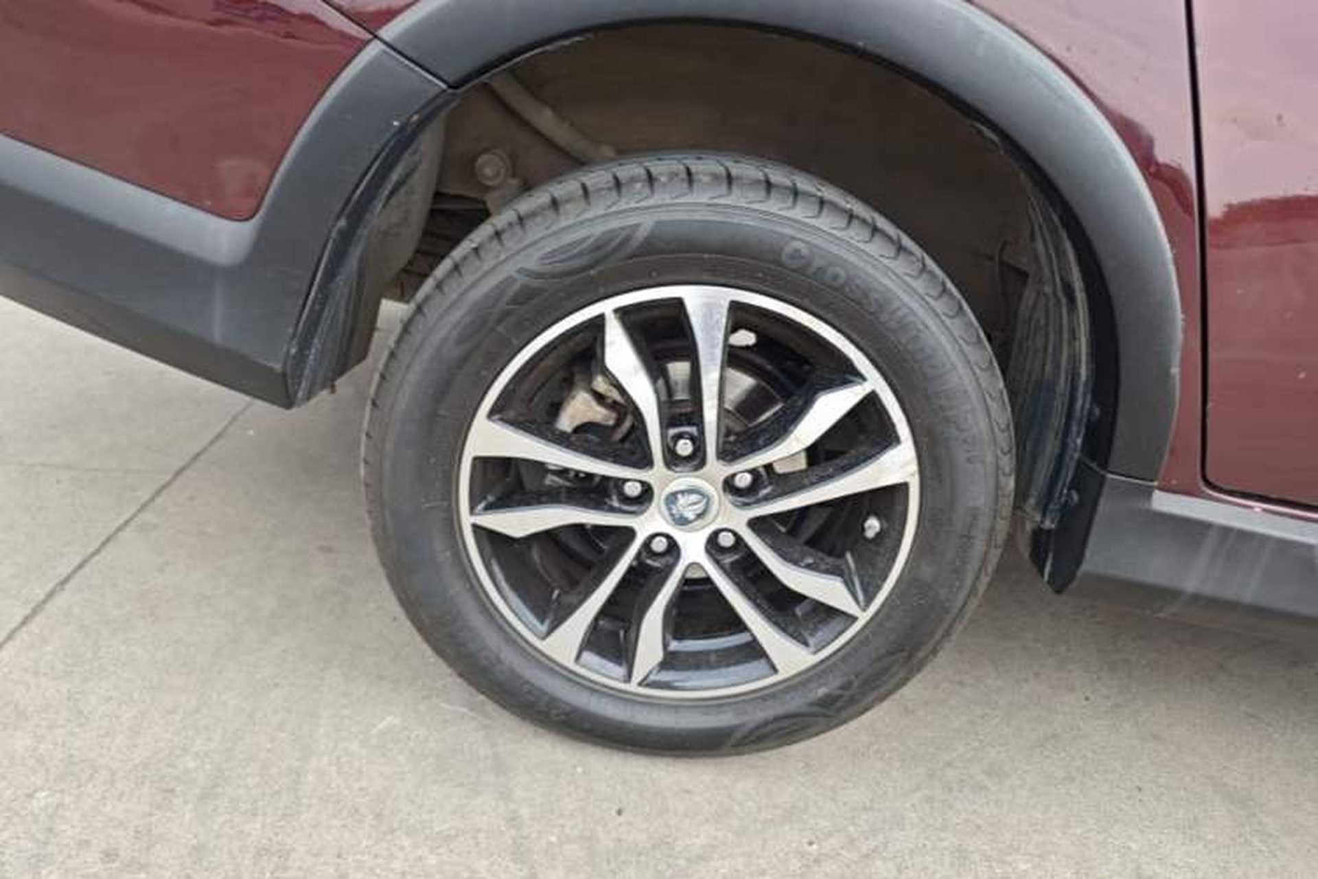 Used Foton Jiatu im8 2017 1.5L ZhiZun Model Right Rear Wheel Hub