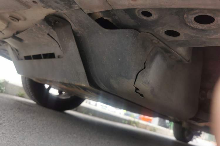 Used Foton Jiatu im8 2017 1.5L Zhishang Model Chassis Front
