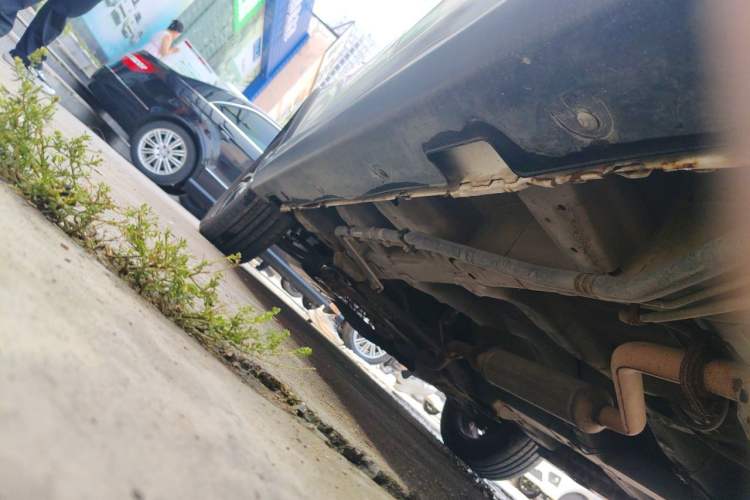 Used Foton Jiatu im8 2017 1.5L ZhiZun Model Chassis Rear Left