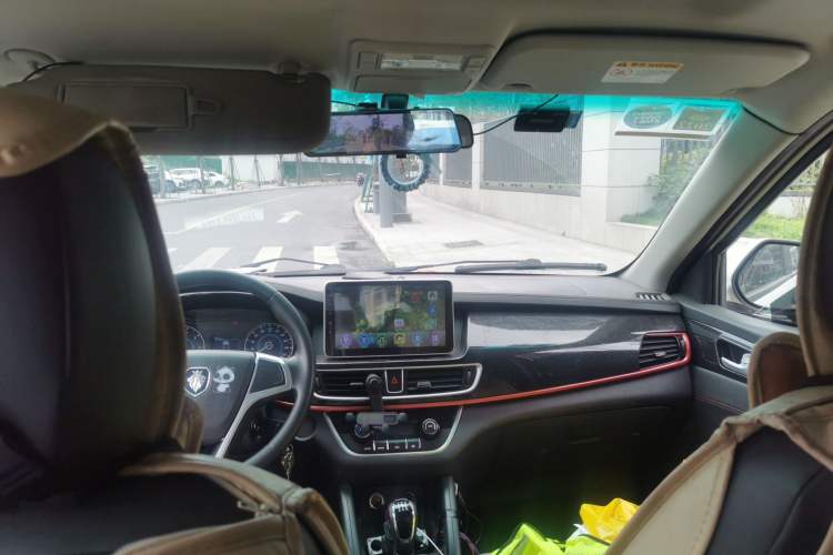 Used Foton Jiatu im8 2017 1.5L Zhishang Model Headliner