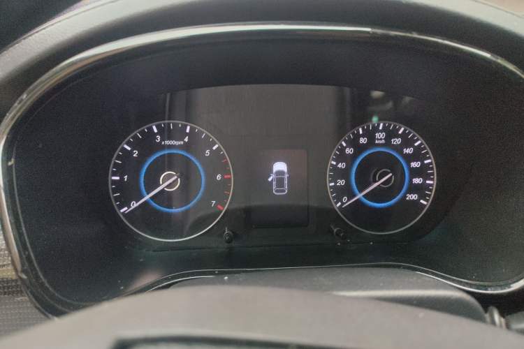 Used Foton Jiatu im8 2017 1.5L ZhiZun Model Instrument Cluster