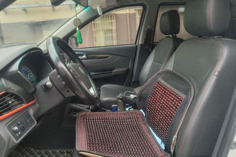 Used Foton Jiatu im8 2017 1.5L ZhiZun Model Left Front Seat