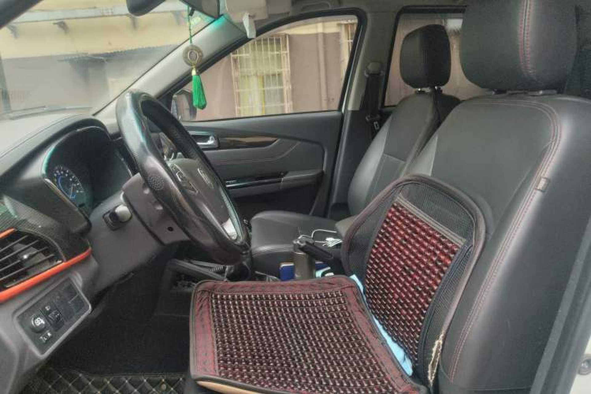 Used Foton Jiatu im8 2017 1.5L ZhiZun Model Left Front Seat