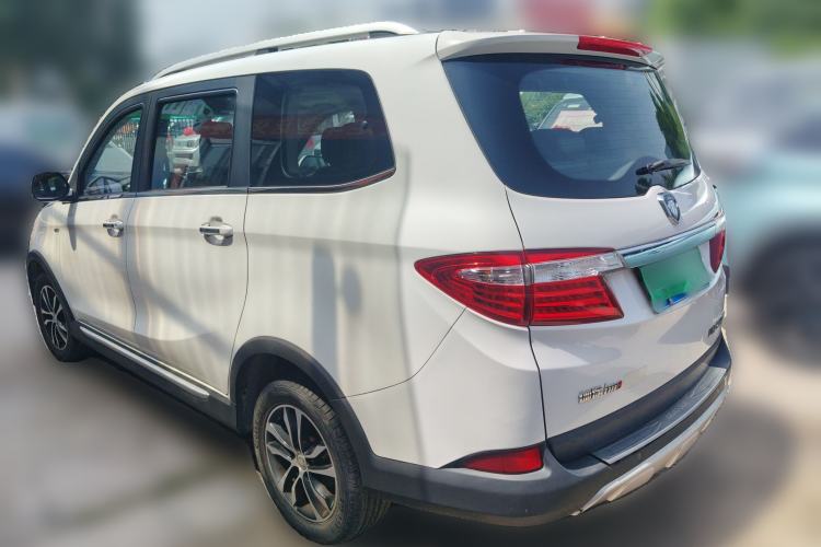 Used Foton Jiatu im8 2017 1.5L ZhiZun Model Rear Left 45 Deg