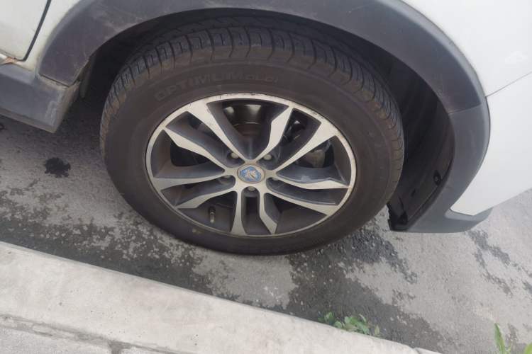 Used Foton Jiatu im8 2017 1.5L Zhishang Model Right Front Wheel Hub