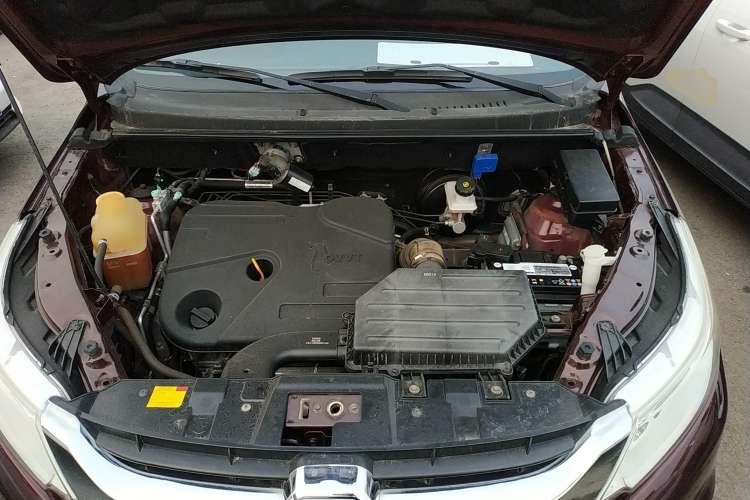 Used Foton Jiatu im8 2018 1.5L Manual Luxury Model Engine Bay