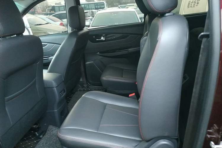 Used Foton Jiatu im8 2018 1.5L Manual Luxury Model Left Rear Seat