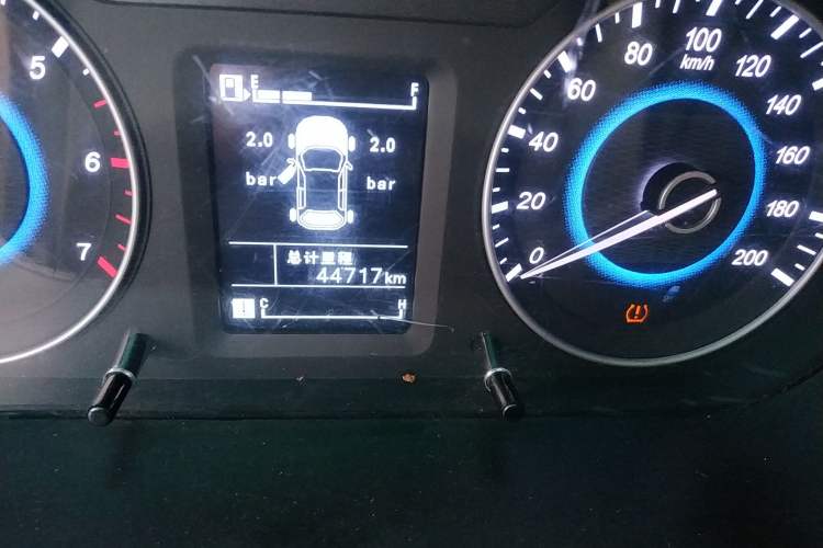 Used Foton Jiatu im8 2018 1.5L Manual Luxury Model Odometer Close Up