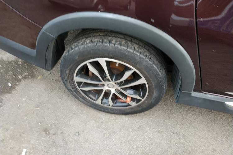 Used Foton Jiatu im8 2018 1.5L Manual Luxury Model Right Rear Wheel Hub