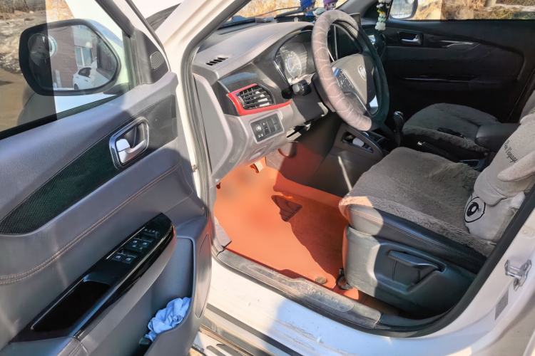 Used Foton Jiatu im8 2018 1.5L Manual Smart Connect Version Driver Seat