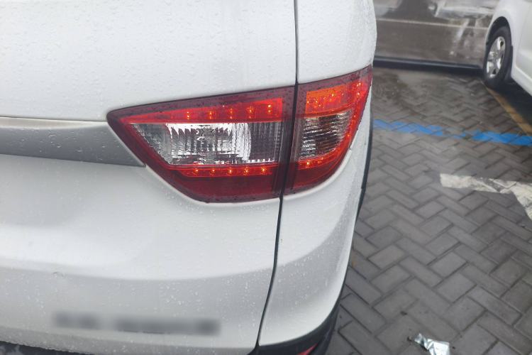 Used Foton Jiatu ix7 2016 1.5L ZhiShang Model Exterior 1
