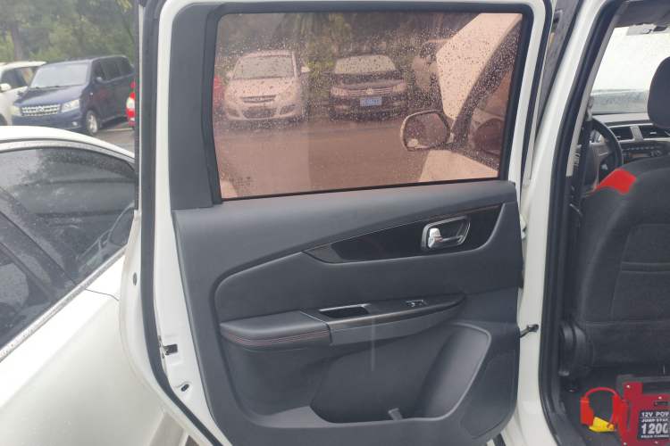 Used Foton Jiatu ix7 2016 1.5L ZhiShang Model Interior 5