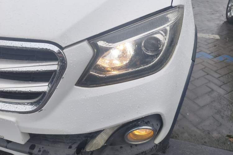 Used Foton Jiatu ix7 2016 1.5L ZhiShang Model Left Front Headlight