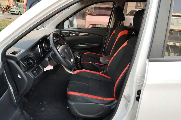 Used Foton Jiatu ix7 2016 1.5L ZhiShang Model Left Front Seat