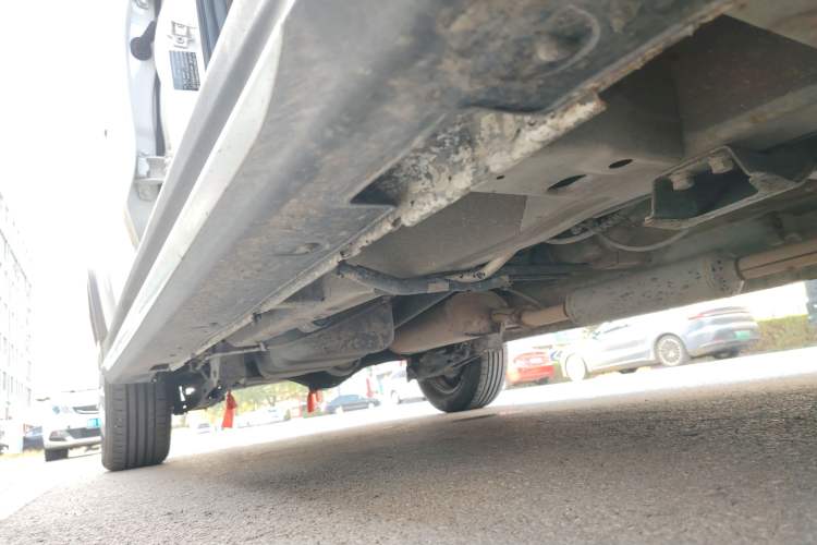 Used Foton Jiatu ix7 2016 1.5L ZhiShang Model Right Side Sill