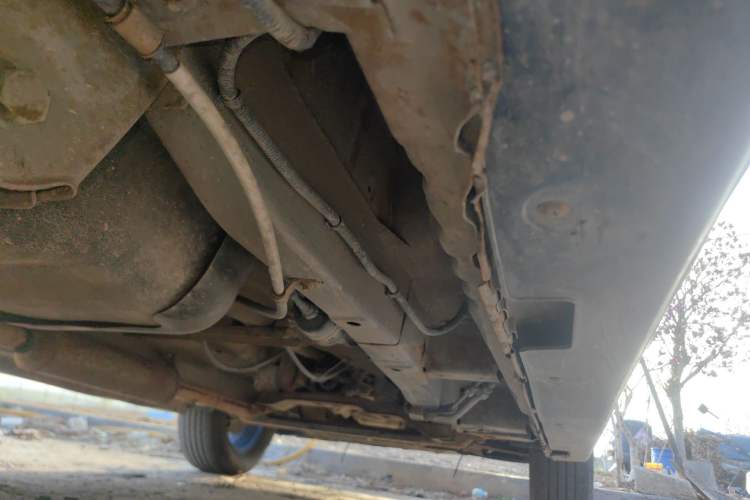 Used Foton Jiatu ix7 2016 1.5L ZhiZun Model Chassis Rear Right