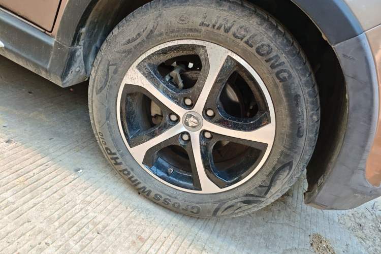 Used Foton Jiatu ix7 2016 1.5L ZhiZun Model Right Front Wheel Hub