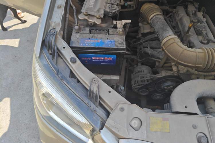 Used Foton Jiatu ix7 2016 1.5L Smart-Style Trim Engine Bay Right