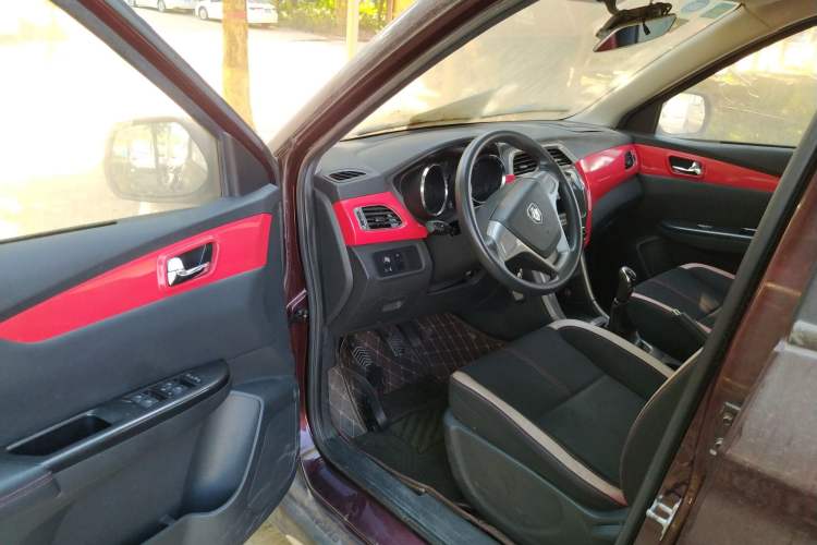 Used Foton Jiatu ix7 2016 1.5L ZhiShang Model Driver Seat
